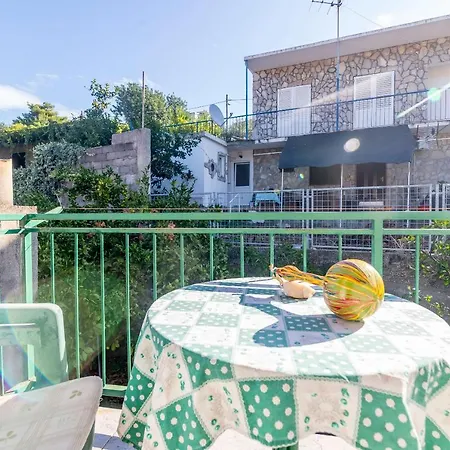 Komin Apartment Stomorska