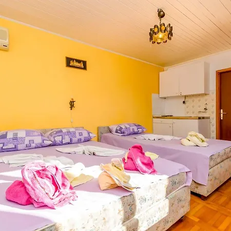 Komin Apartment Stomorska